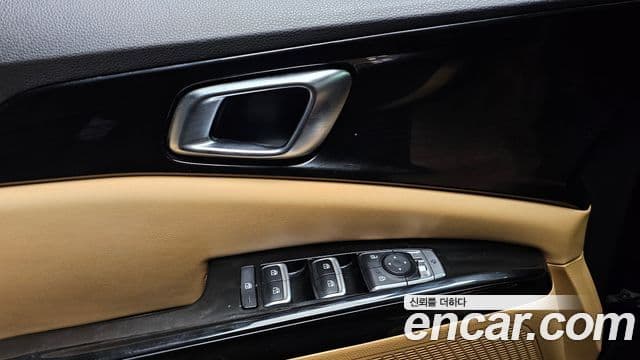 Kia Carnival 2021 — Şəkil 11/30