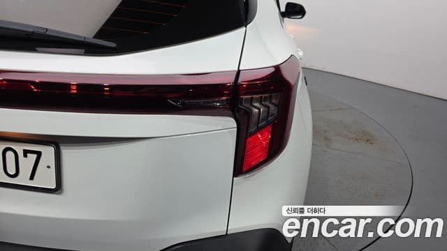 Kia Seltos 2025 — ფოტო 13/31