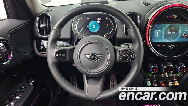 Mini Cooper Countryman 2023 — Şəkil 16/32