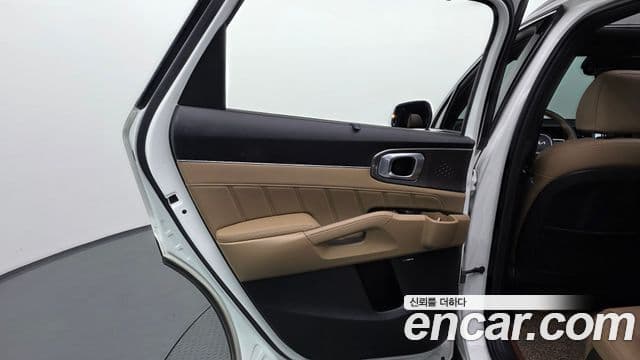 Kia Sorento 2024 — Photo 26/36