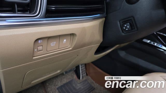 Kia Sorento 2024 — Photo 3/36