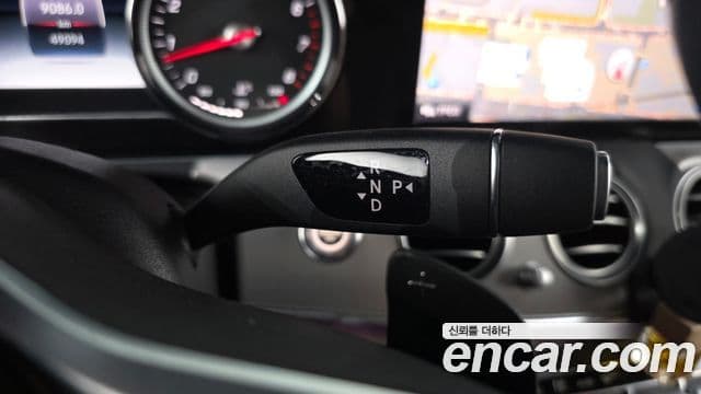 Mercedes-Benz E-Class 2020 — Фото 9/20