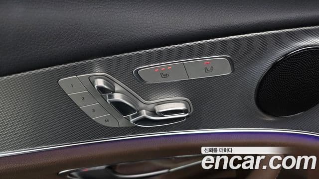 Mercedes-Benz E-Class 2020 — ფოტო 7/33