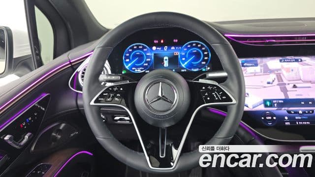 Mercedes-Benz EQS SUV 2023 — ფოტო 4/39