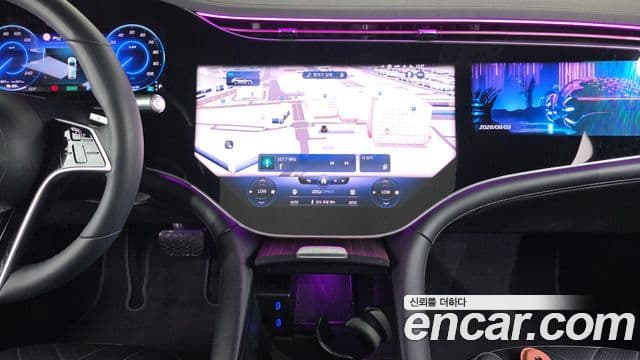 Mercedes-Benz EQS SUV 2023 — ფოტო 32/39