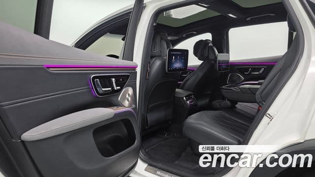 Mercedes-Benz EQS SUV 2023 — ფოტო 39/39