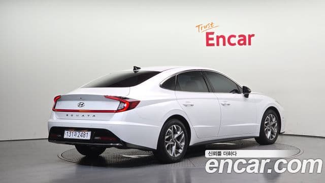 Hyundai Sonata 2022 — Фото 2/20