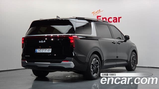 Kia Carnival 2025 — Фото 2/20