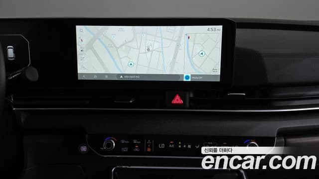 Kia Carnival 2025 — Фото 12/20
