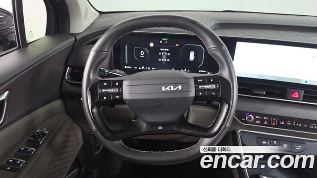 Kia Carnival 2025 — Фото 13/20