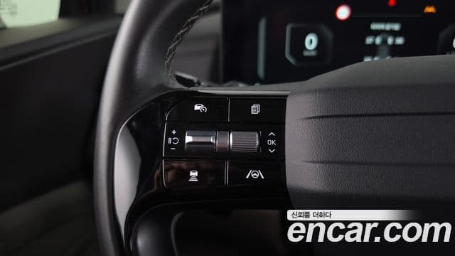 Kia Carnival 2025 — Фото 16/20