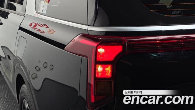 Kia Carnival 2025 — Photo 13/31