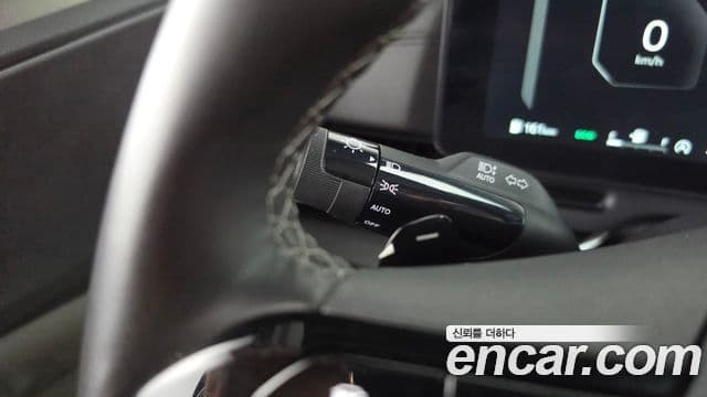 Kia Carnival 2025 — Photo 1/31