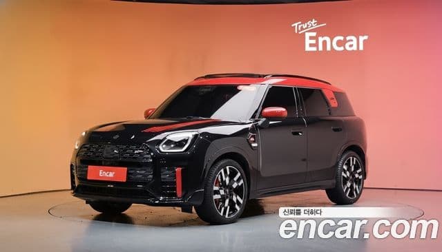 Mini Cooper S Countryman 2024 — Фото 1/20