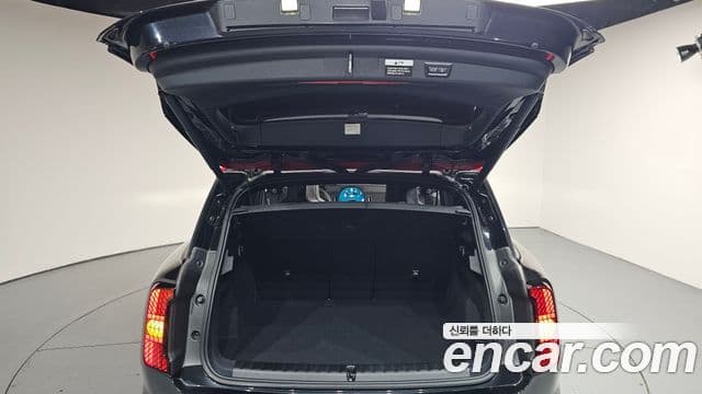 Mini Cooper S Countryman 2024 — ფოტო 20/39