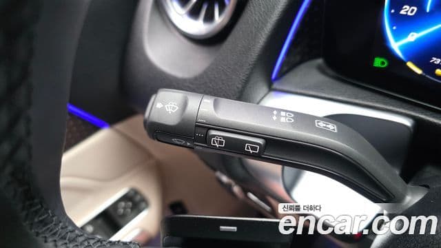 Mercedes-Benz EQB 2025 — ფოტო 11/20