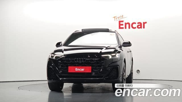 Audi Q8 2025 — Şəkil 19/29