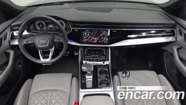 Audi Q8 2025 — Şəkil 23/29