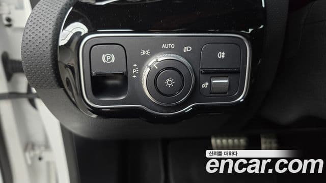 Mercedes-Benz CLA-Class 2023 — Фото 20/20