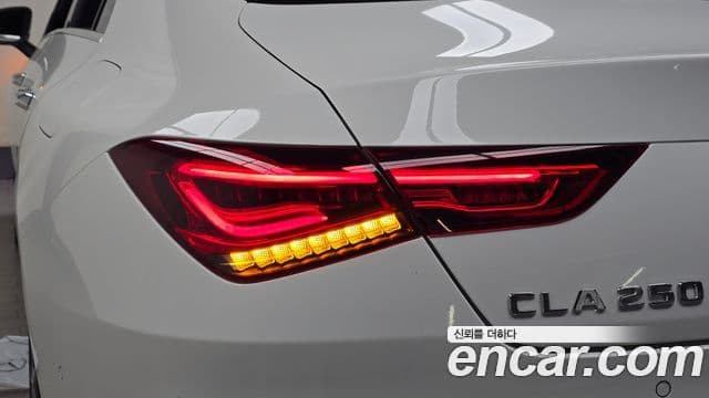 Mercedes-Benz CLA-Class 2023 — Photo 26/30