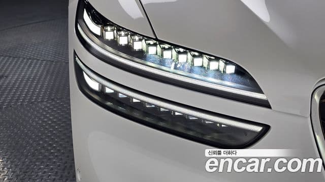 Genesis GV70 2024 — Şəkil 26/29