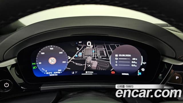 Porsche Macan EV 2025 — Photo 26/34