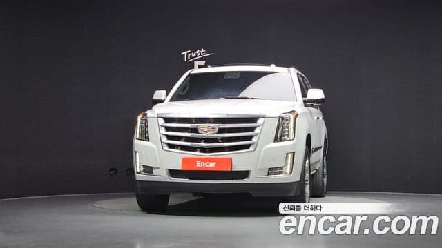 Cadillac Escalade 2020 — Фото 3/20