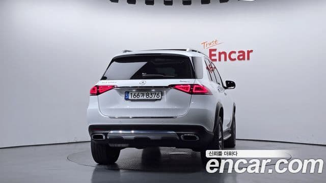 Mercedes-Benz GLE-Class 2022 — Фото 4/20