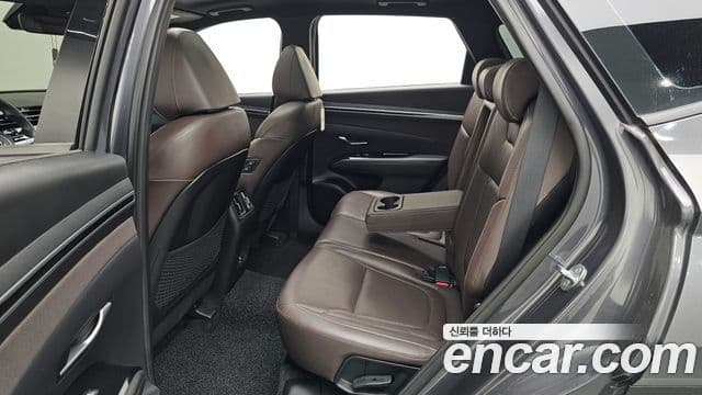 Hyundai Tucson Hybrid 2021 — Photo 8/35