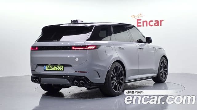Land Rover Range Rover Sport 2025 — Фото 2/20