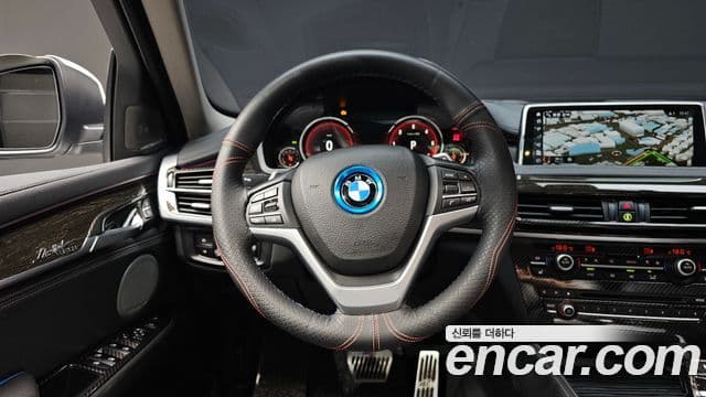 BMW X6 2018 — Photo 15/20