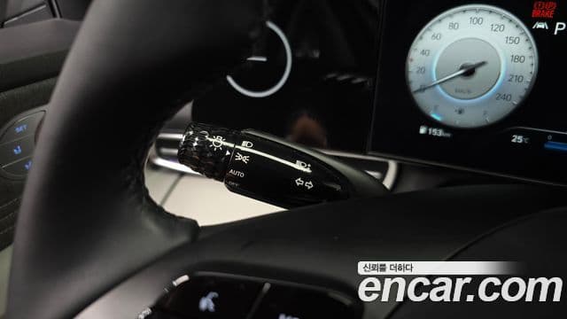 Hyundai The New Avante Hybrid 2022 — ფოტო 3/34