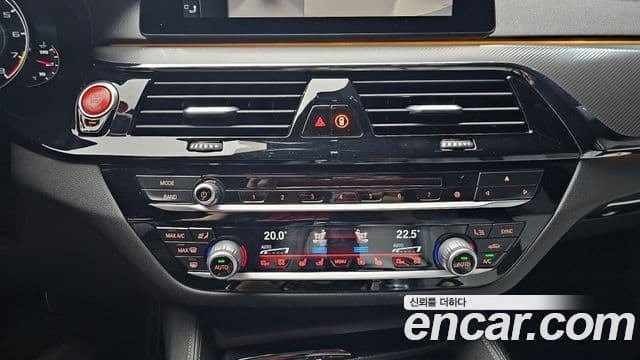 BMW M5 2019 — Фото 17/20