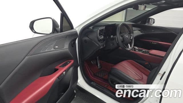 Lexus RX500h 2024 — Şəkil 22/31