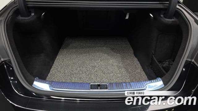 Mercedes-Benz S-Class 2021 — ფოტო 3/33