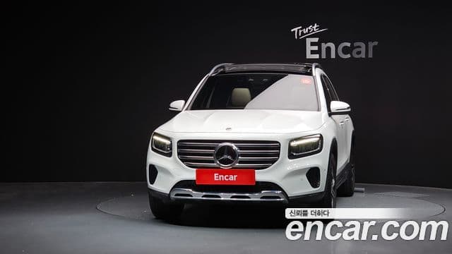 Mercedes-Benz GLB-Class 2024 — Фото 3/20