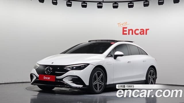 Mercedes-Benz EQE 2024 — ფოტო 13/30