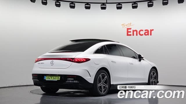 Mercedes-Benz EQE 2024 — ფოტო 29/30