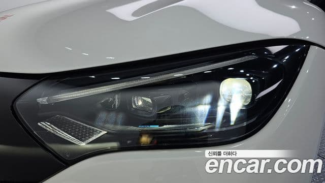 Mercedes-Benz EQE 2024 — ფოტო 26/30