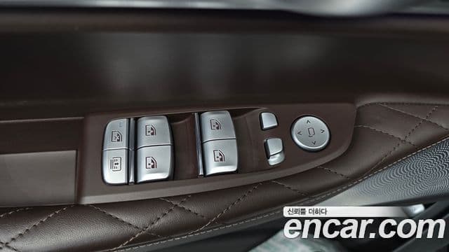 BMW 7 Series 2019 — ფოტო 7/34