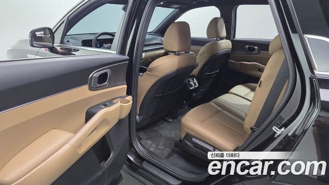Kia Sorento 2024 — Фото 12/20