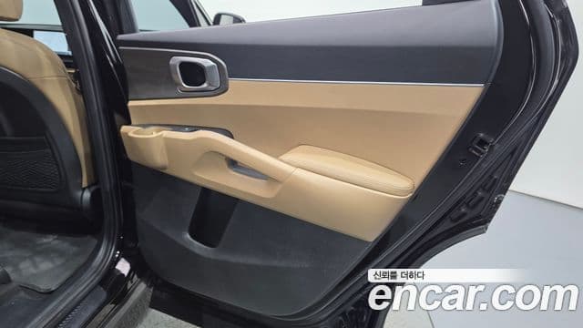Kia Sorento 2024 — Photo 6/32
