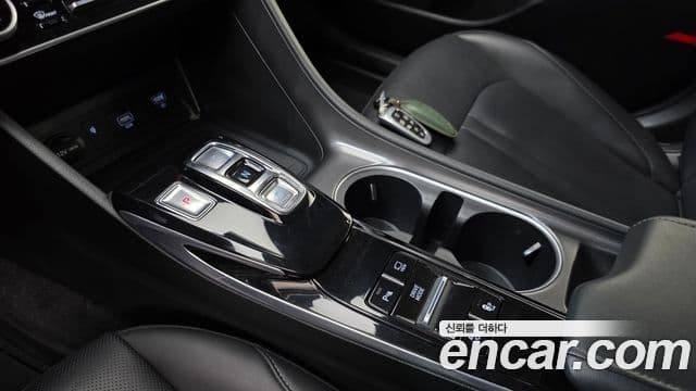 Hyundai Sonata 2019 — Фото 9/20