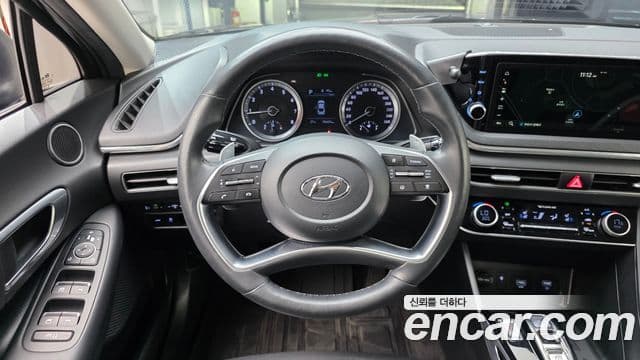 Hyundai Sonata 2019 — Фото 13/20