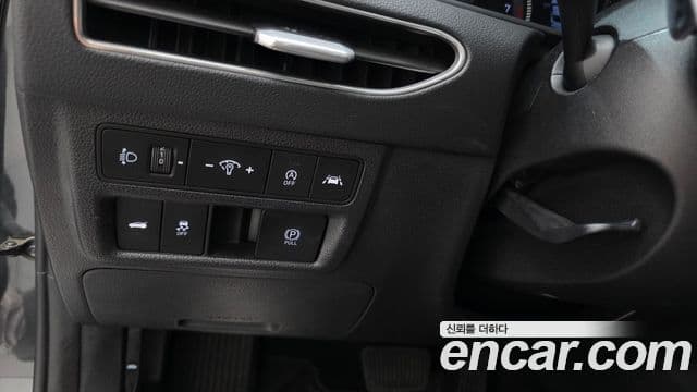 Hyundai Sonata 2019 — Фото 19/20