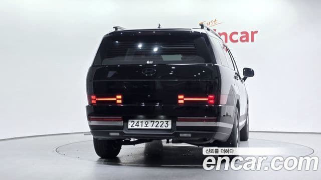 Hyundai Santa Fe 2025 — Şəkil 28/36
