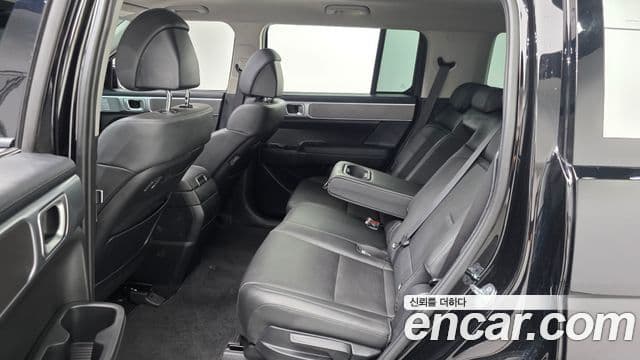 Hyundai Santa Fe 2025 — Şəkil 17/36