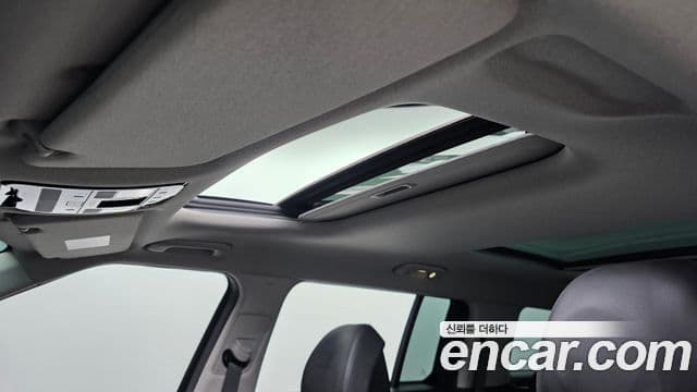 Hyundai Santa Fe 2025 — Şəkil 33/36