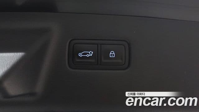 Hyundai Santa Fe 2025 — Şəkil 18/36