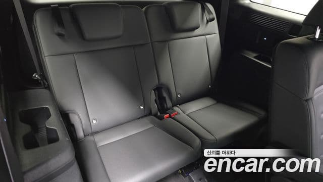 Hyundai Santa Fe 2024 — Photo 11/34